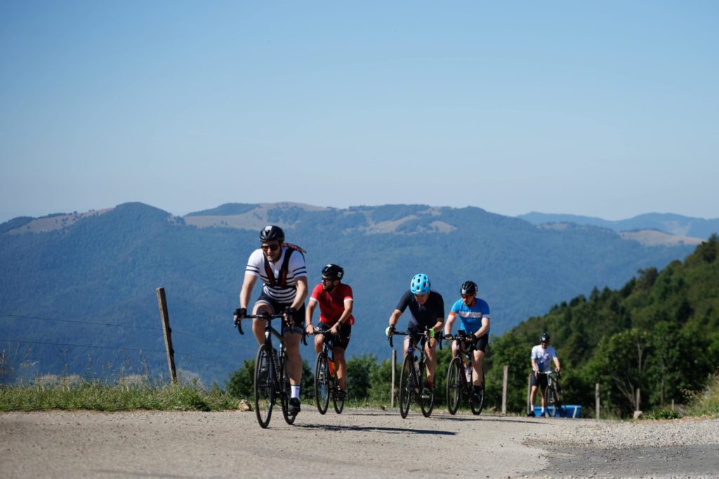 Photo d'un coureur de la cyclosportive de montagne L'Alsacienne située dans les Vosges